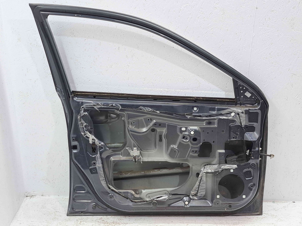 Usa stanga fata SUBARU Outback IV (BM, B
