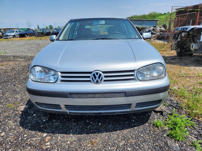 Usa stanga fata Volkswagen Golf 4 2001 Hatchback 1