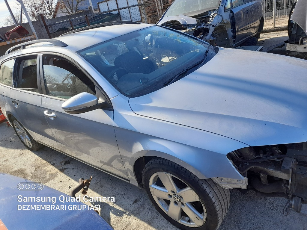 Usa stanga fata Volkswagen Passat B7 201