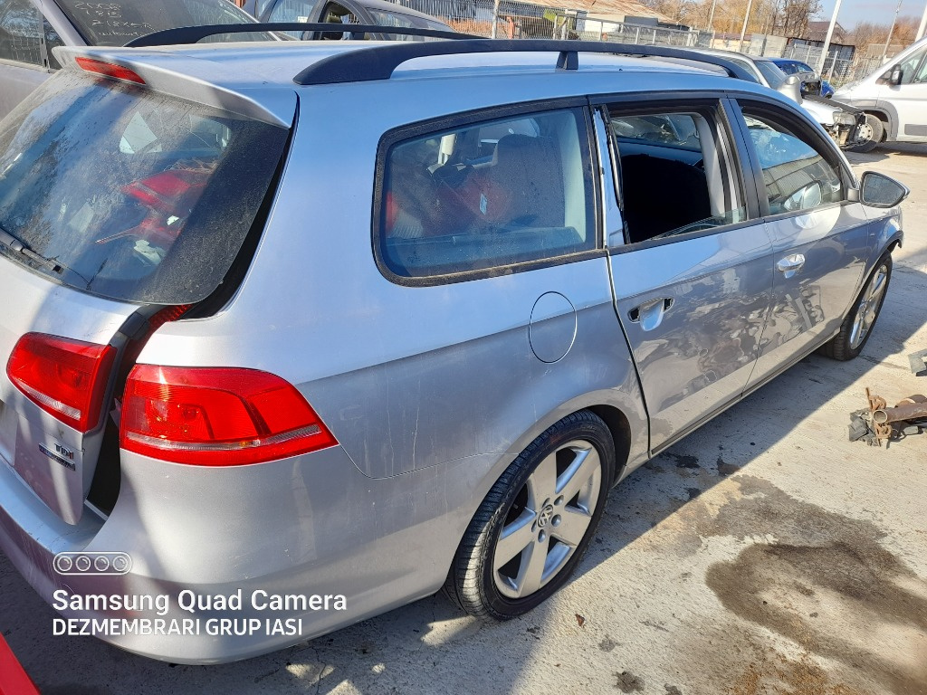 Usa stanga fata Volkswagen Passat B7 201