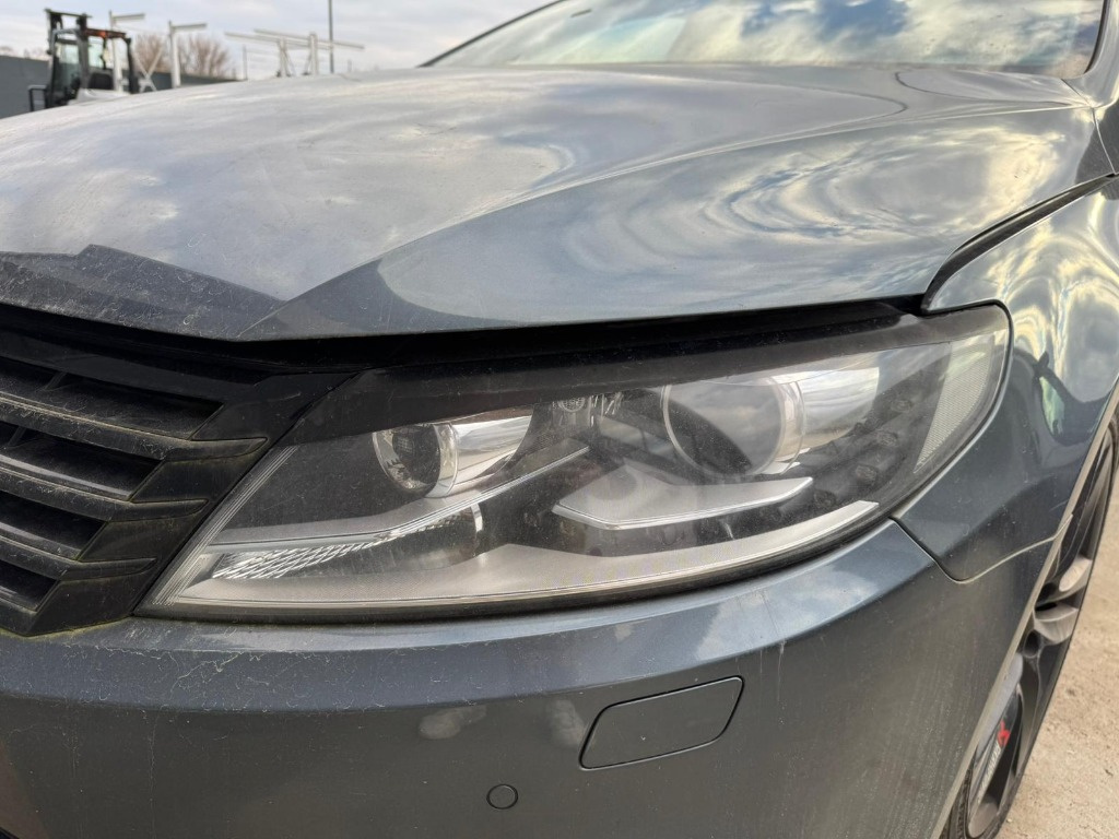 Usa stanga fata Volkswagen Passat CC 201