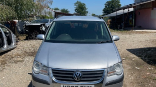 Usa stanga fata Volkswagen Touran 2008 M