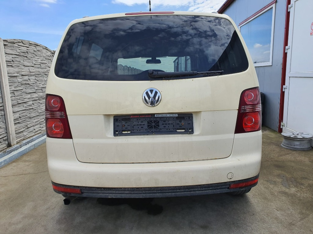 Usa stanga fata Volkswagen Touran 2008 X