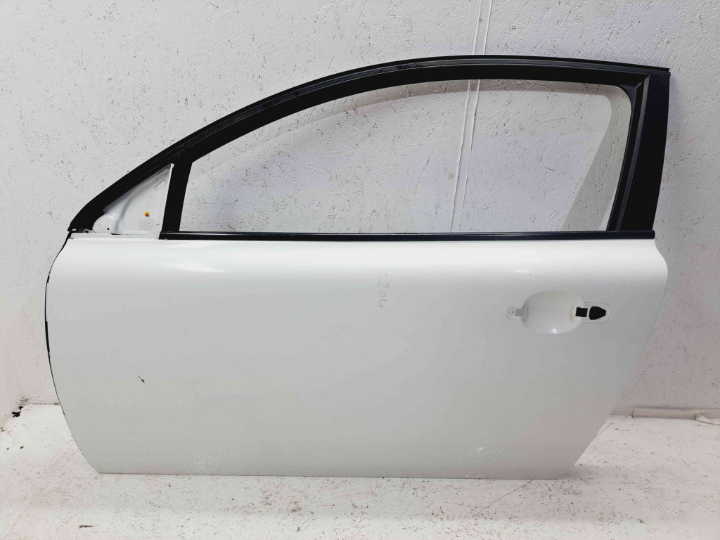 Usa stanga fata Volvo C30 Coupe Facelift Rdesign [