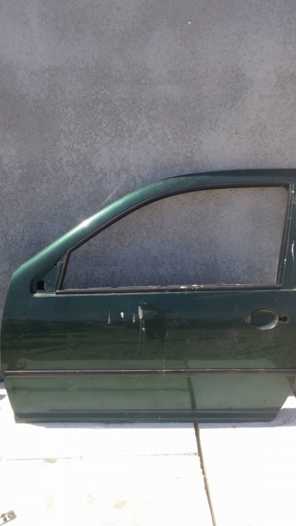 Usa stanga fata Vw Golf 4, verde