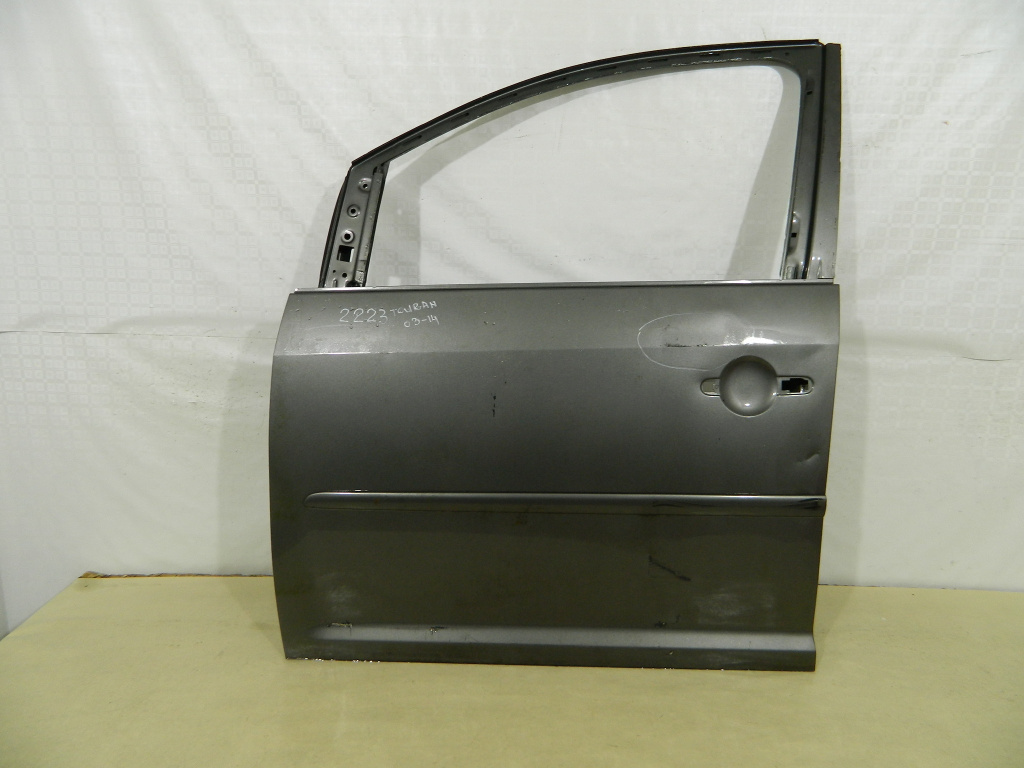 Usa stanga fata VW Touran, 2003, 2004, 2005, 2006, 2007, 2008, 2009, 2010, 2011, 2012, 2013, 2014.