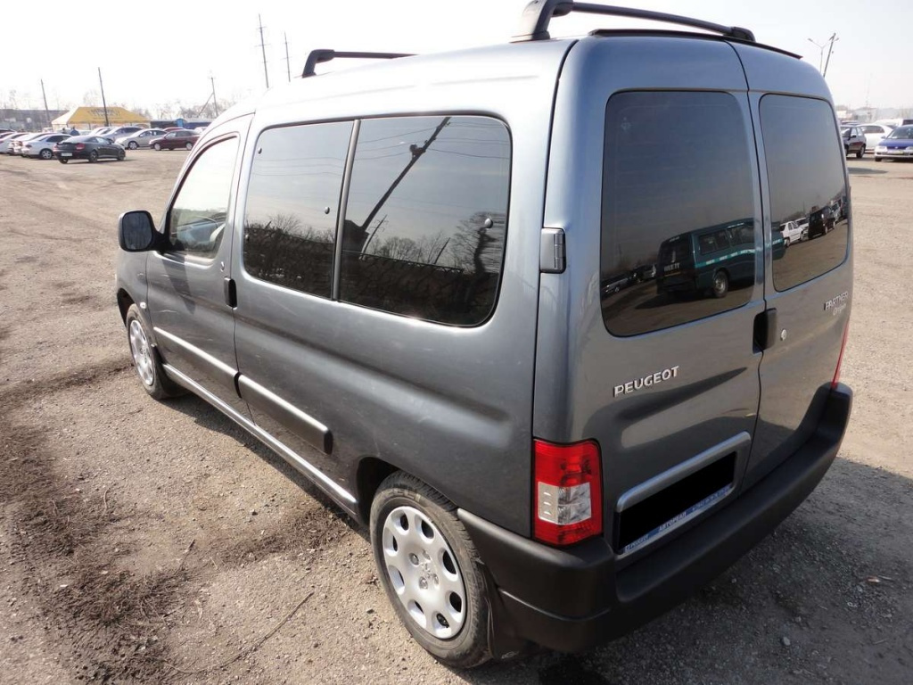 Usa Stanga Peugeot Partner