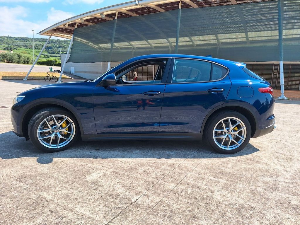 Usa stanga spate Alfa Romeo Stelvio