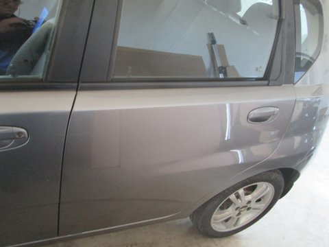Usa stanga spate argintie fara accesorii Chevrolet Aveo 1.2 8V 72cp hatchback 2003 2004 2005 2006 2007