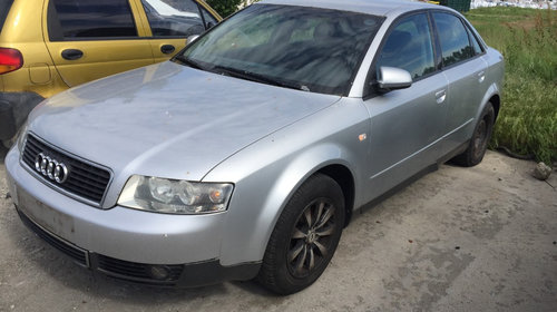 Usa stanga spate AUDI A4 B6 1.9 TDI