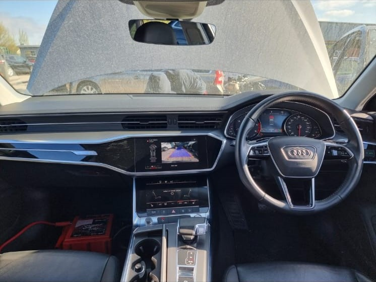 Usa stanga spate Audi A6 C8 2019 Sedan 4