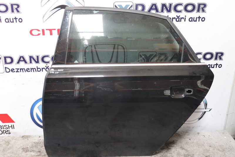 USA STANGA SPATE AUDI A8 D4 DIN 2011, ORIGINALA