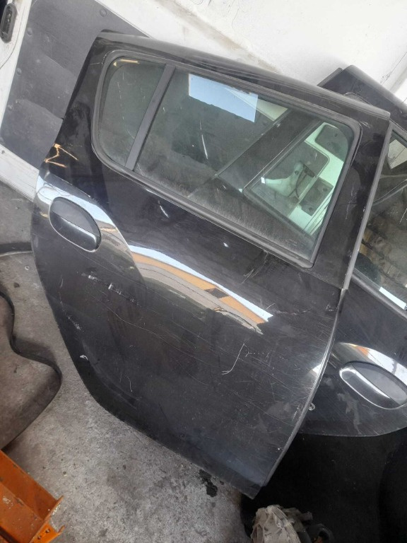 Usa stanga spate Dacia Sandero 2 Stepway 2019