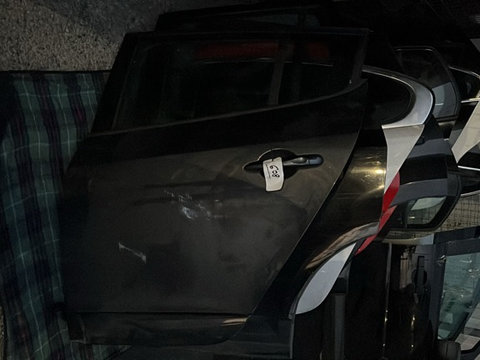Usa stanga spate dezechipata Renault Megane 3 2012 hatchback