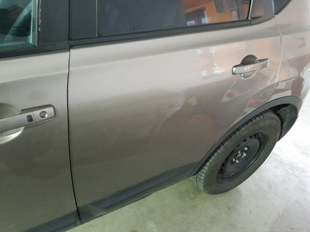 Usa stanga spate fara accesorii culoare c30 Nissan Qashqai J10 2006 2007 2008 2009