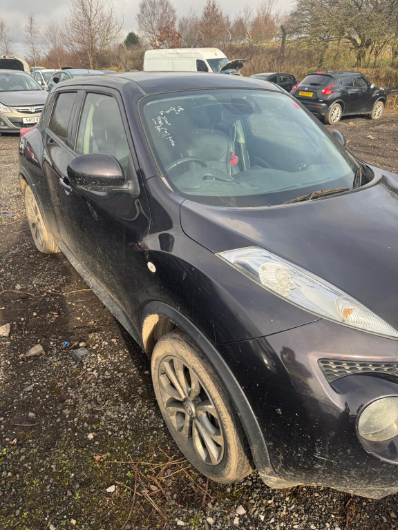 USA STANGA SPATE NISSAN JUKE FACELIFT 2013 NEGRU S