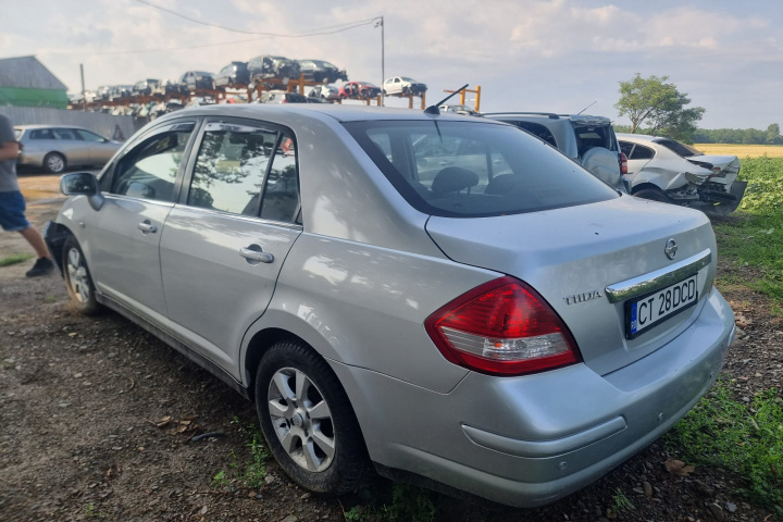 Usa stanga spate Nissan Tiida 2007 sedan 1.6 HR16DE