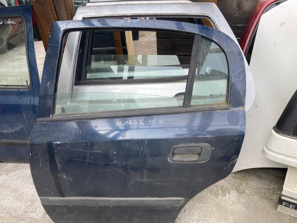 Usa stanga spate Opel Astra G limuzina