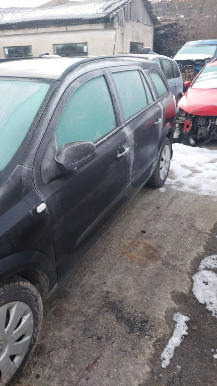 USA STANGA SPATE OPEL ASTRA H 2005 COD Z