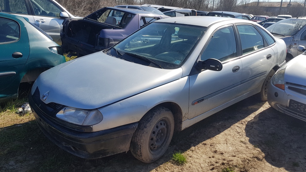 Usa stanga spate Renault Laguna 1996