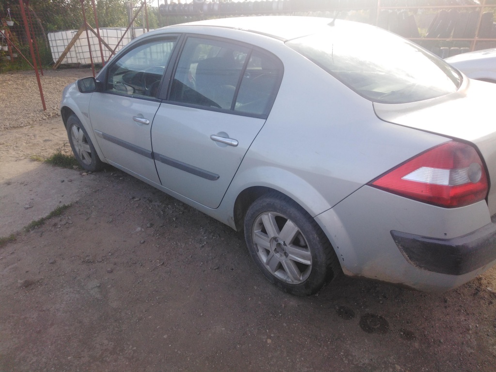 Usa stanga spate renault megane 2