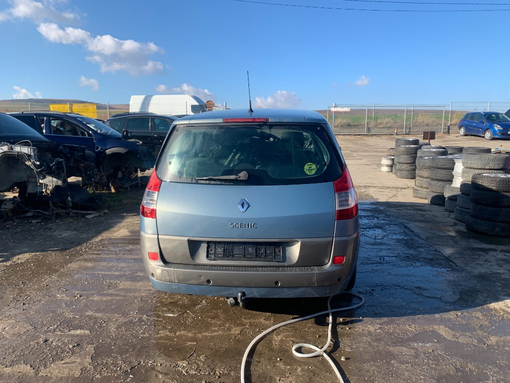 Usa stanga spate Renault Scenic 2006 lim