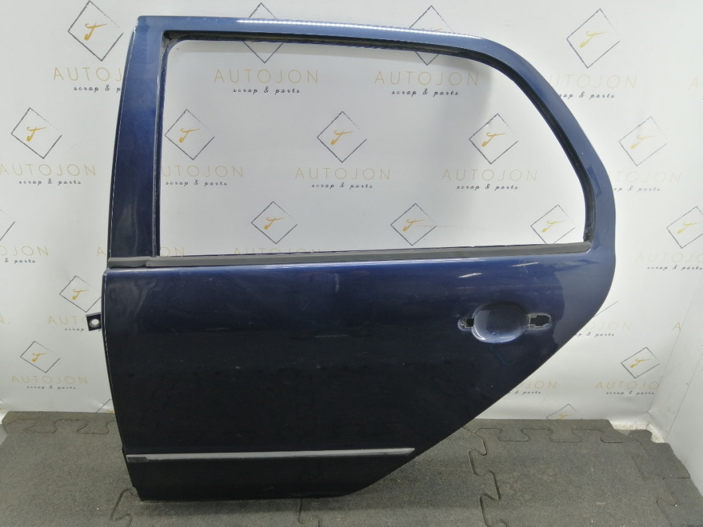 Usa Stanga spate SKODA FABIA Saloon (6Y3) [ 1999 - 2007 ] OEM 6Y6833055 / 6Y6 833 055