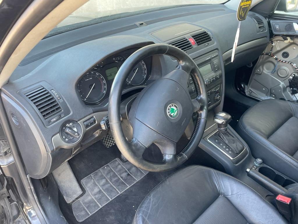 Usa stanga spate Skoda Octavia 2 2007 br