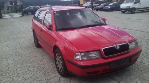 Usa stanga spate Skoda Octavia 2001 Hach