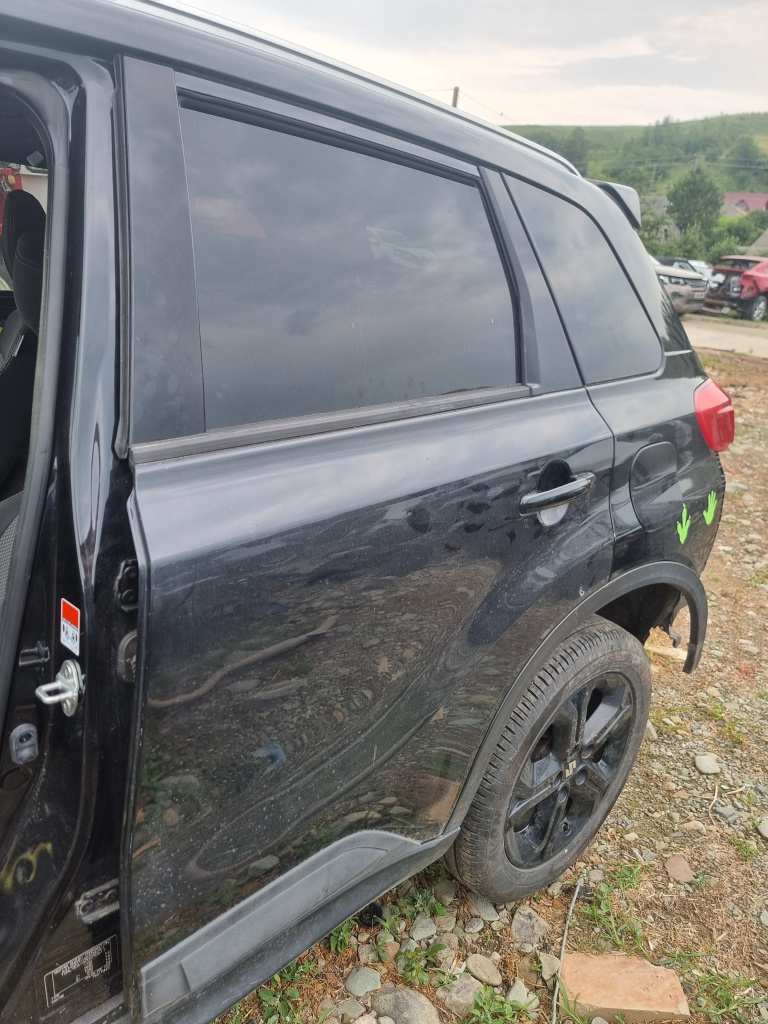 Usa stanga spate Suzuki Vitara 2018