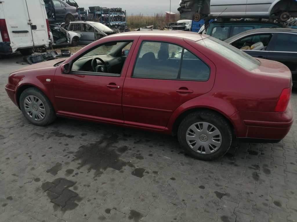 Usa stanga spate Volkswagen Bora 2000 LI