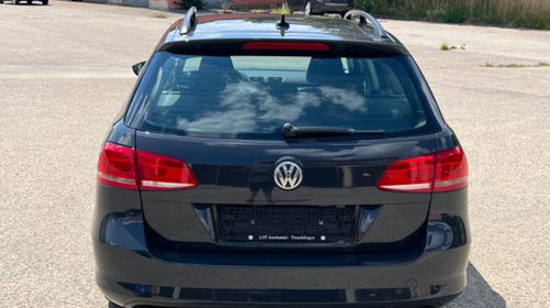 Usa stanga spate Volkswagen Passat B7 20