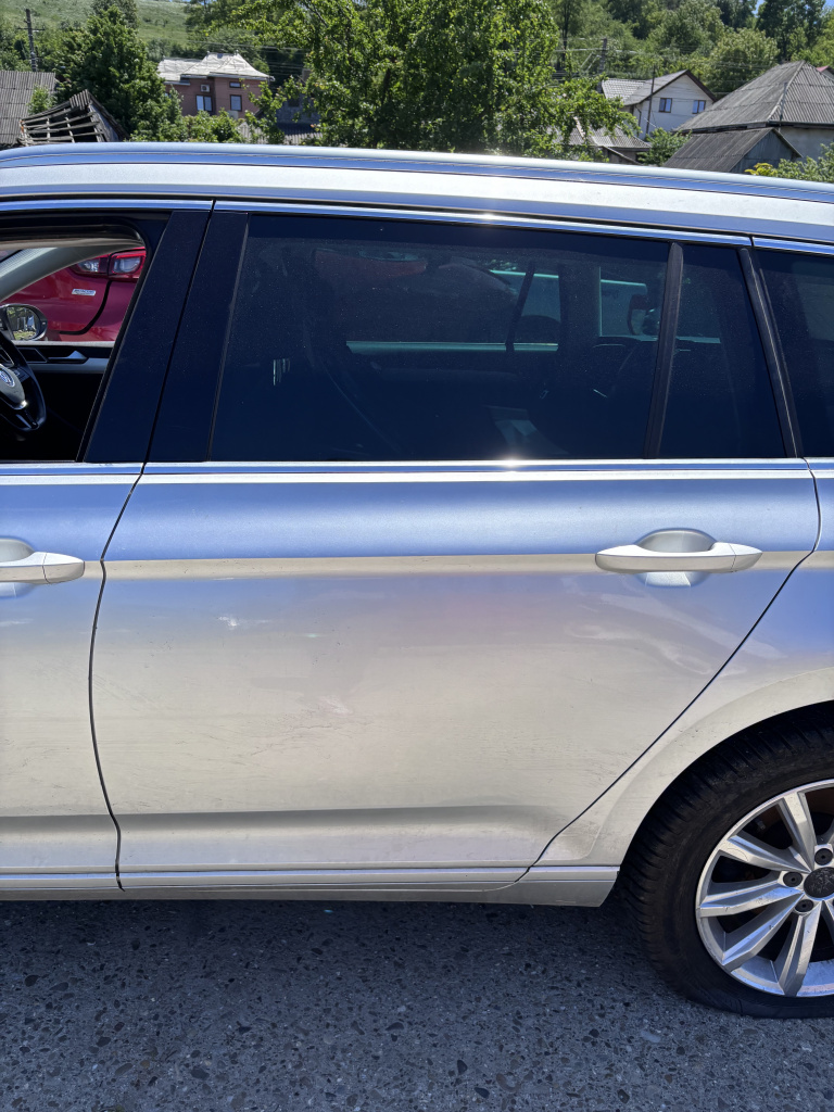 Usa stanga spate Volkswagen Passat B8 Break 2.0 Motorina 2015, -
