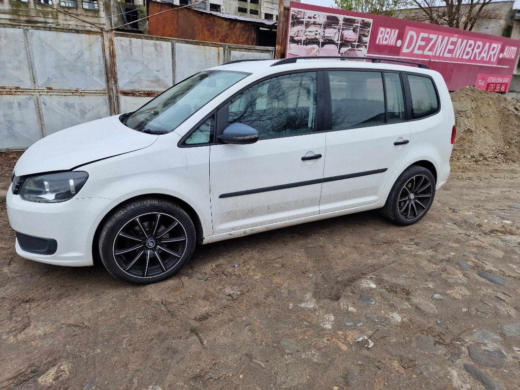 Usa stanga spate Volkswagen Touran 2014 