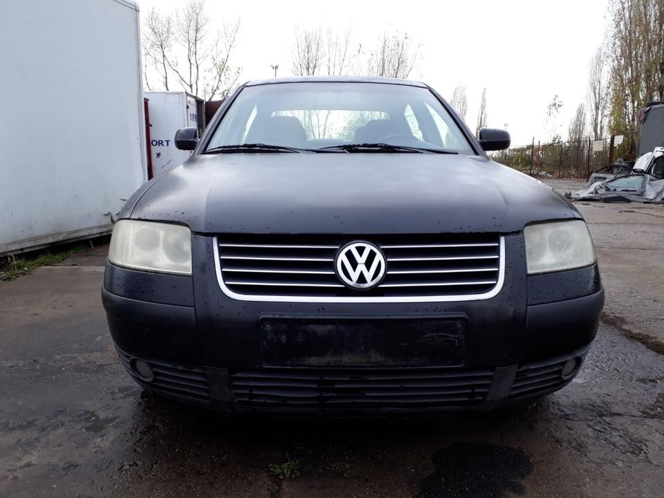 Usa stanga spate VW Passat B5 2002 BERLI