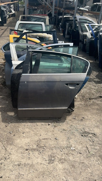 Usa stanga spate,Vw Passat B6 berlina