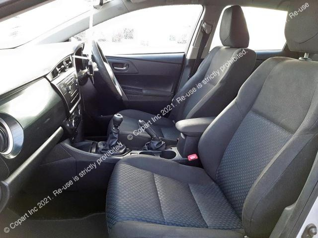 Usa torpedou Toyota Auris 2 [2012 - 2015