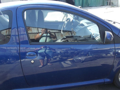 Usa Toyota Aygo 2006-2012 usa dreapta dezmembrez Toyota Aygo 1.0