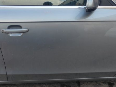 Usa Usi Portiera Portiere Dreapta Fata Dezechipata Audi A4 B8 2008 - 2015 Culoare LY7G