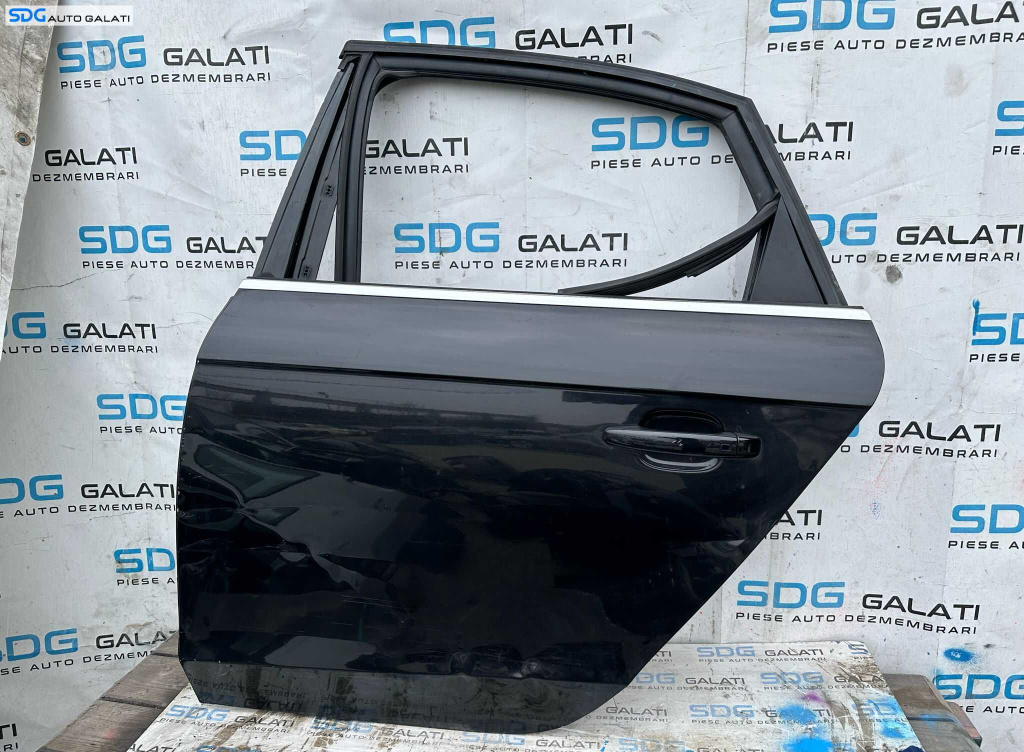 Usa Usi Portiera Portiere Stanga Spate cu DEFECTE Audi A4 B8 Berlina Sedan 2008 - 2015 [X3270]
