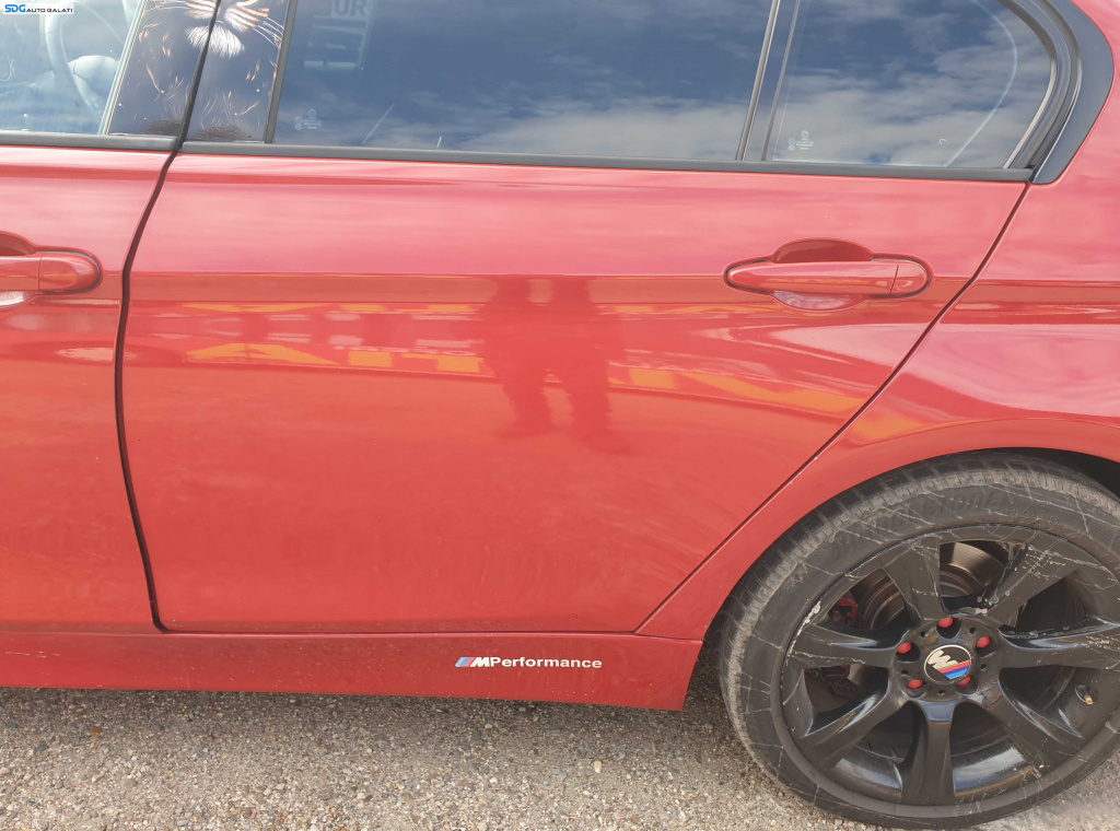 Usa Usi Portiera Portiere Stanga Spate Dezechipata BMW Seria 3 F30 Sedan Berlina 2011 - 2019 Culoare A75 Melbourne Red Metallic [K1127]