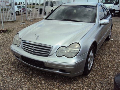 Usi fata Mercedes C200 - W203 - 2002