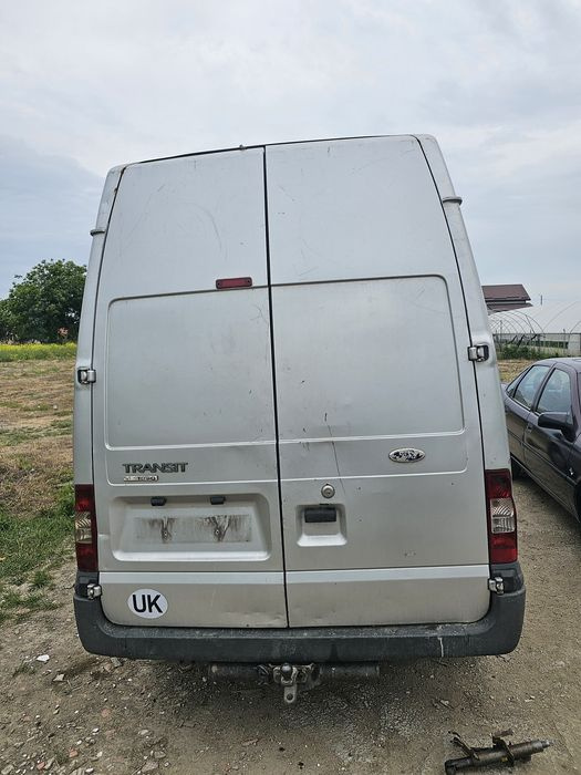 Usi spate ford transit