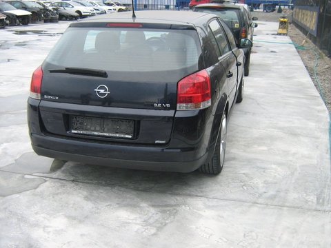 Usi spate Opel Signum 3.2B V6 an fabricatie 2005