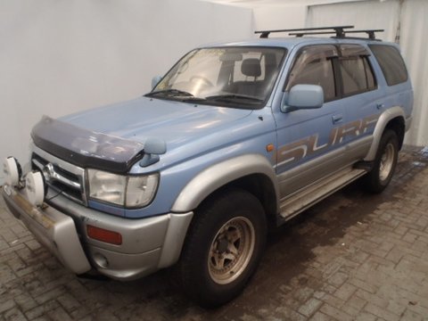 Usi Toyota Hilux 1999