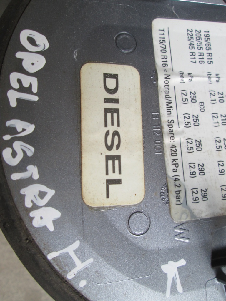 Usita rezervor Z163 Opel Astra H break c