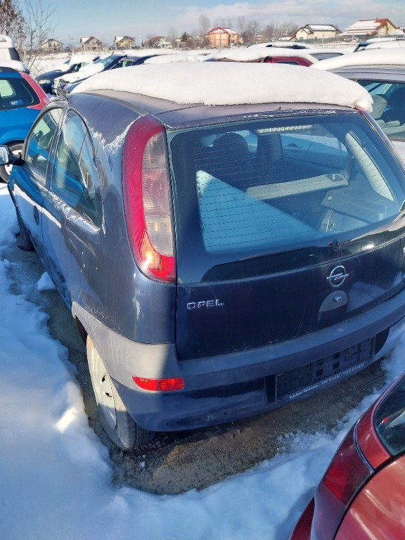 Vând bară față completă opel corsa c