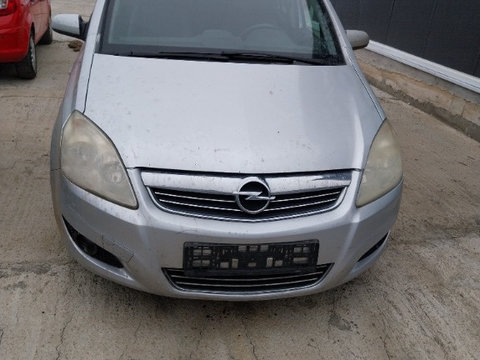 Vând bară față opel zafira B 2007