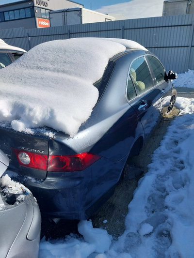 Vând bară spate Honda Accord