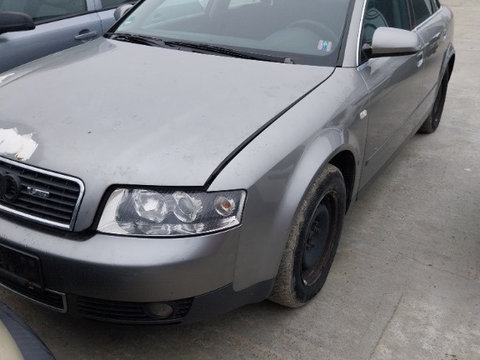 Vând faruri audi a4 2002